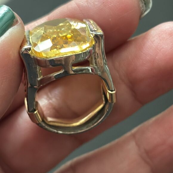 Yellow Gold & Silver Tone Chunky Cocktail Ring Size 5 - Picture 8 of 15